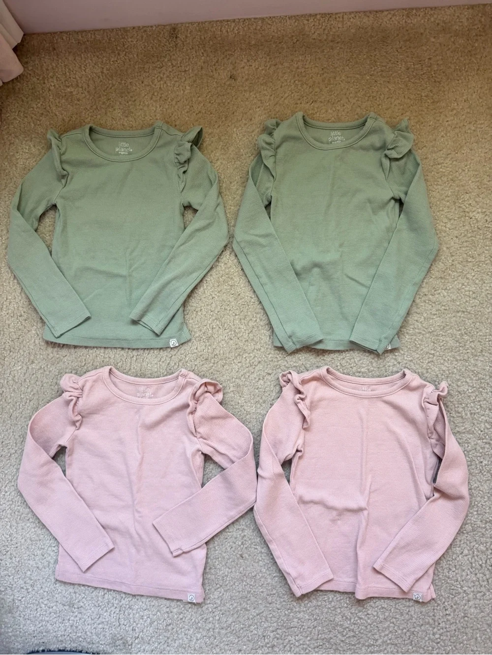 Lot of Girls Organic Little Planet Leggings and Tops 4T